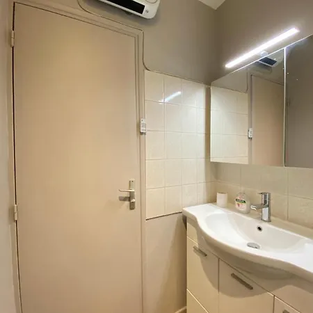 Le Tropical #confort#proche Gare Clermont-Ferrand