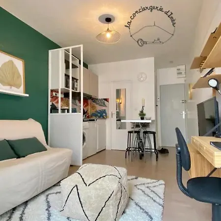 Lägenhet Le Tropical #confort#proche Gare